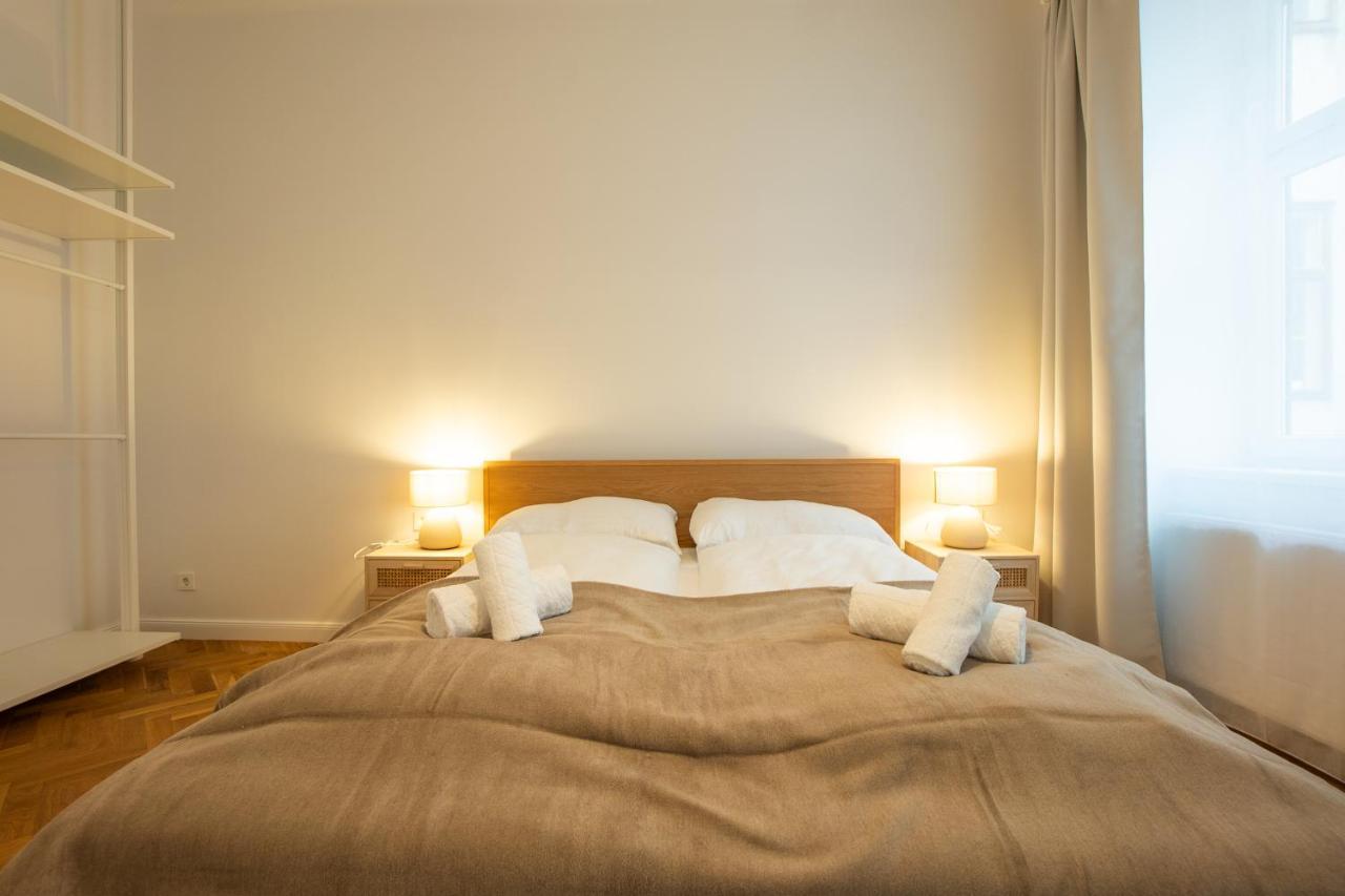 Chic 94M2 Apartment With A King-Size Bed Wien Exterior foto